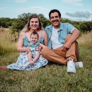 Meet your Posher, Emanuel